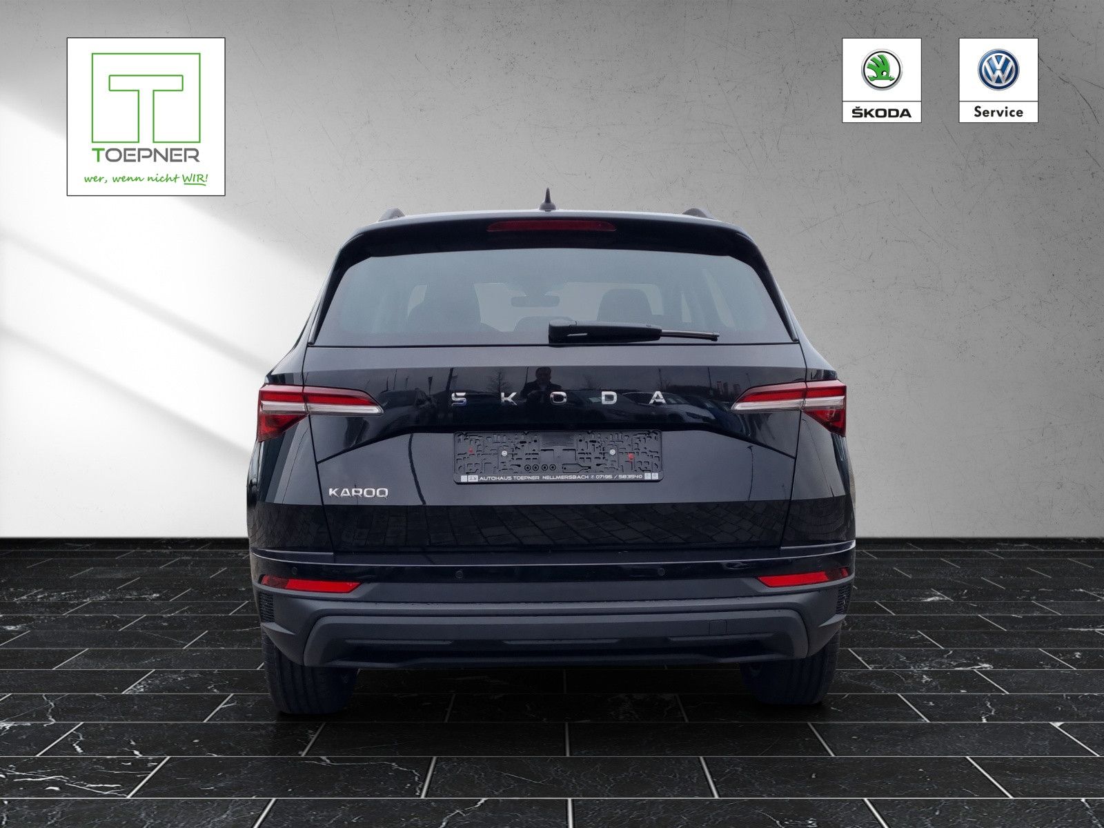 Fahrzeugabbildung SKODA Karoq Balance 1,5 TSI Fahrassi+ Komfort Gar. +3