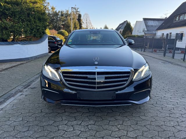 Mercedes-Benz E 220 d EXCLUSIVE-DESIGN  NAVI+KAMERA LED LEDER