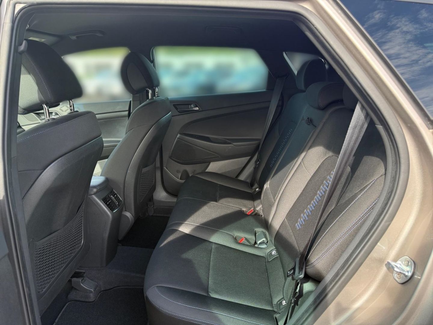 Fahrzeugabbildung Hyundai Tucson 1.6 Passion Navi Kamera Anhängerkupplung