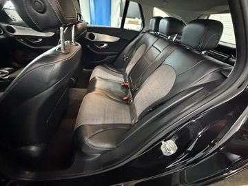 Mercedes C 220 - 6