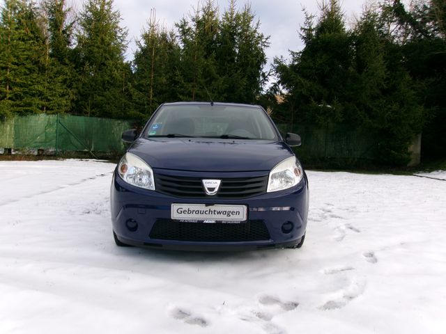 Dacia Sandero 1.2 16V 75 Lauréate WENIG KM !!