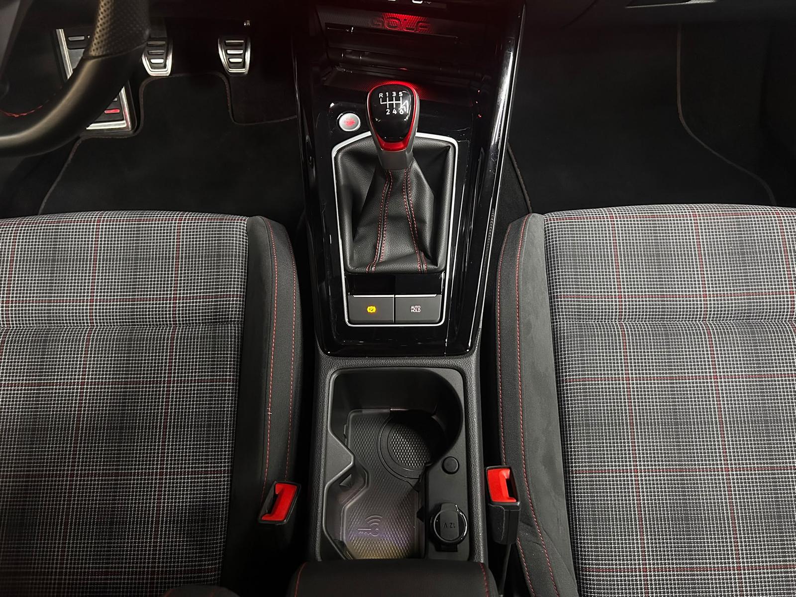 Volkswagen Golf VIII GTI 2,0 TSI LED+SHZ+CARPLAY+DAB+TEMP+, миниатюра 21