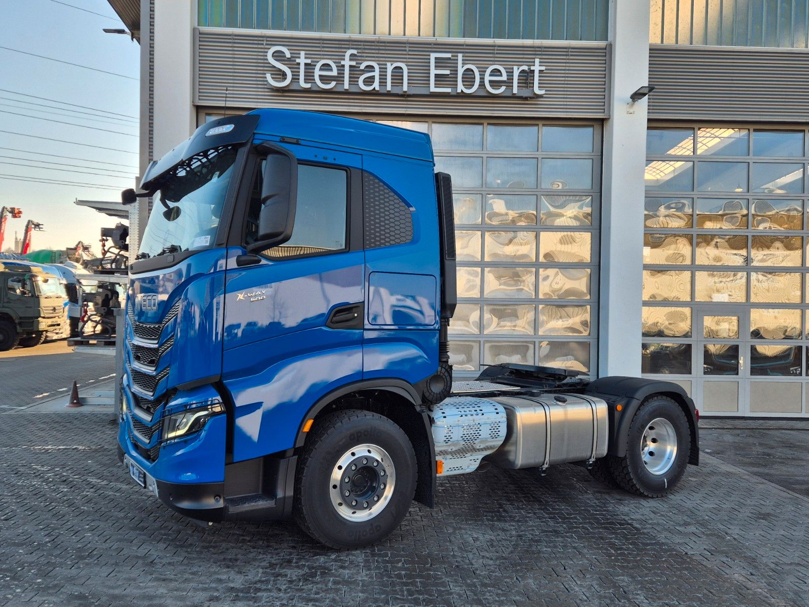 Fahrzeugabbildung Iveco AS440X50T/P ON+ X-Way, Intarder, Alu-Felgen