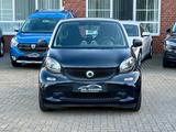 Smart ForTwo coupe*PANORAMA*INSPEKTION*TÜV* - mit Benzin-Antrieb: Kleinwagen