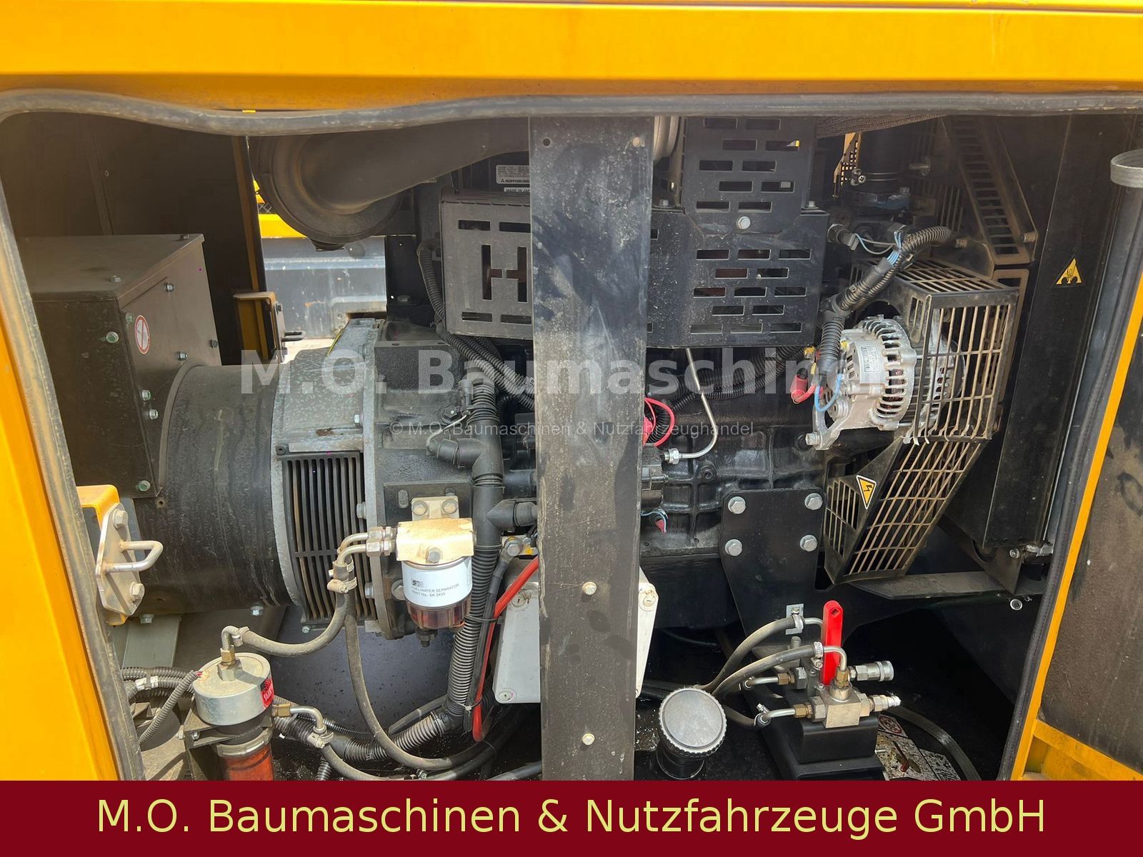 Fahrzeugabbildung Andere SDMO R 44 / Generator / 40 KVA /