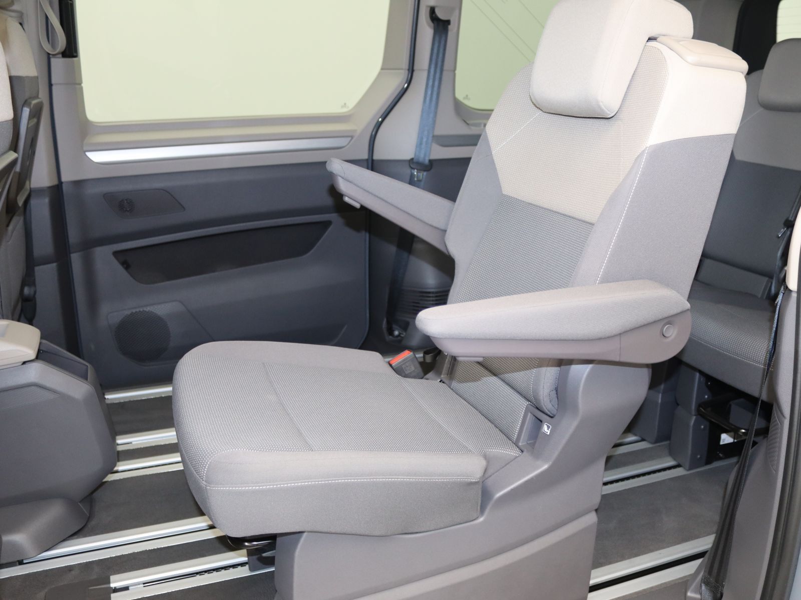 Volkswagen T7 Multivan - Bild 15