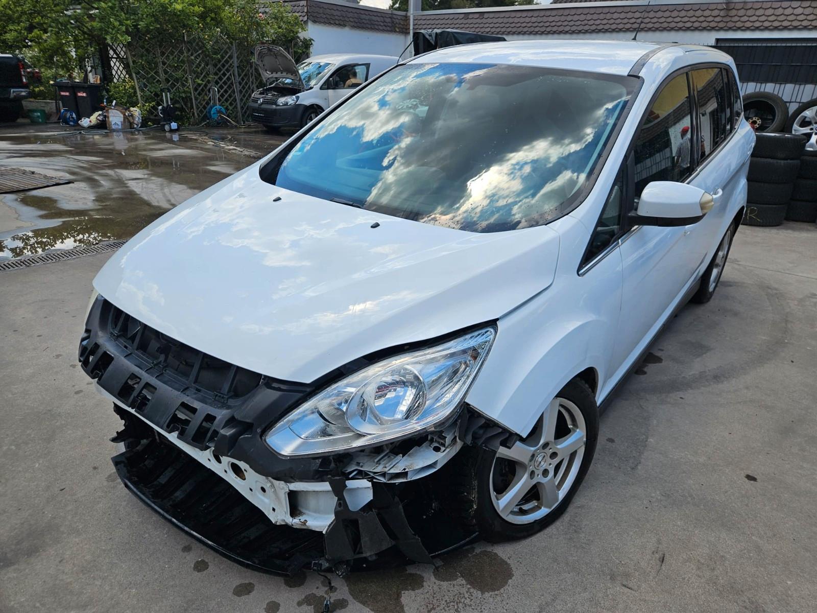 Ford Grand C-MAX 2012 — photo 5