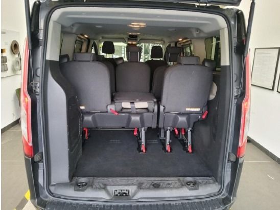 Fahrzeugabbildung Ford Tourneo Custom 2.0CDTi Auto 8-Sitze Navi 2xSchie