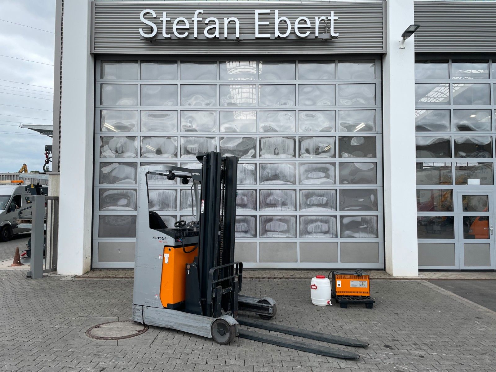 Fahrzeugabbildung Still FM-X 14 / Schubmaststapler / 451h / HH: 5.65m