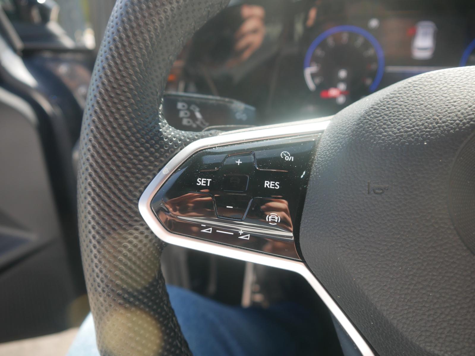 Volkswagen Golf VIII Variant 2.0 R-Line LED Navi Kamera PDC, миниатюра 27