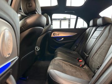 Mercedes-Benz E 200 d Limousine AMG-Line *Kamera*Totwinkel*SHZ