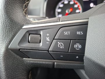 Seat Ibiza Style 1.0 TSI °LED°SHZ°PDC°AppleCarplay°