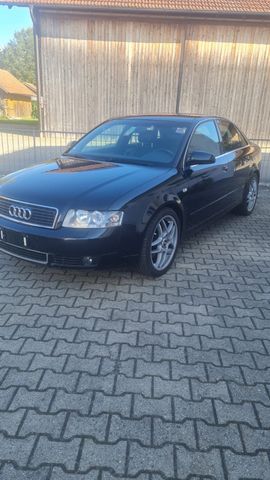 Audi A4 Limousine  S-Line Turbo 1,8 190 PS...