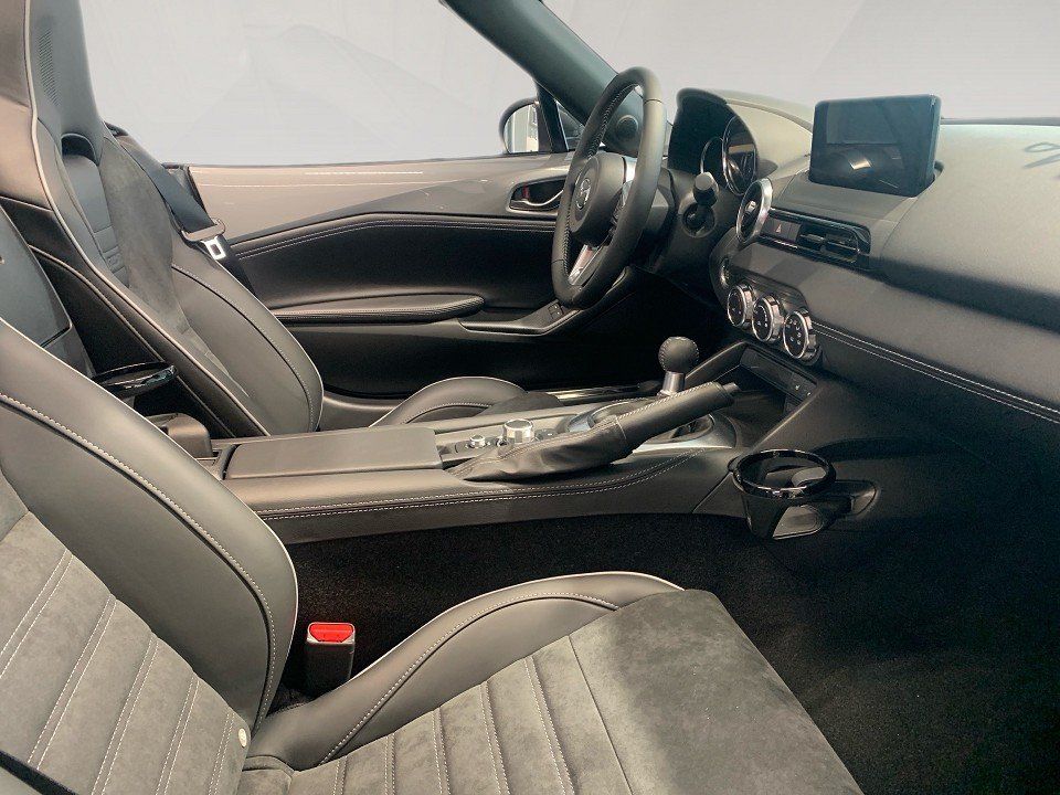 Fahrzeugabbildung Mazda MX-5 1.5i 132PS Homura