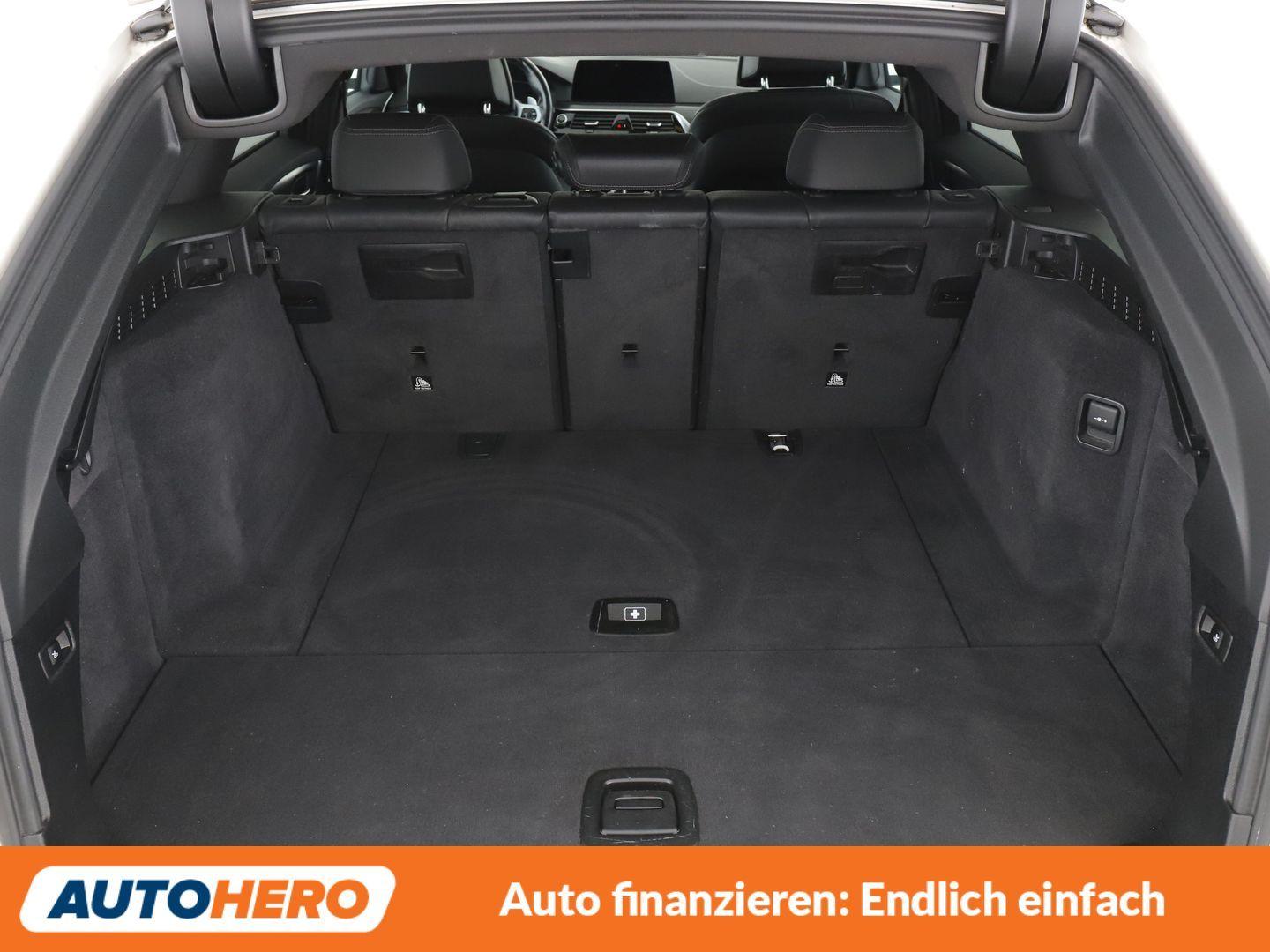 BMW 520i Mild-Hybrid M Sport Aut.*NAVI*CAM*SHZ*