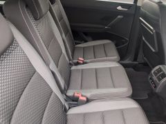 VW Touran 1.5 DSG TSI ACT 7Sitze ACC 3ZonenKlima