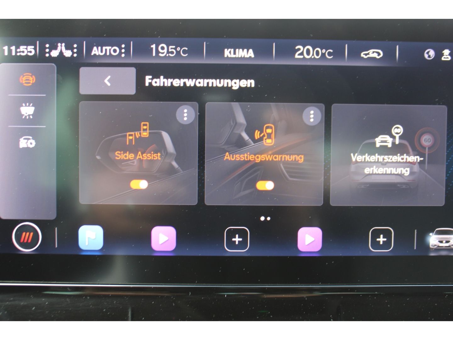 Fahrzeugabbildung SEAT Leon Xcellence DSG ACC LED TWA Full Link RFK GJR