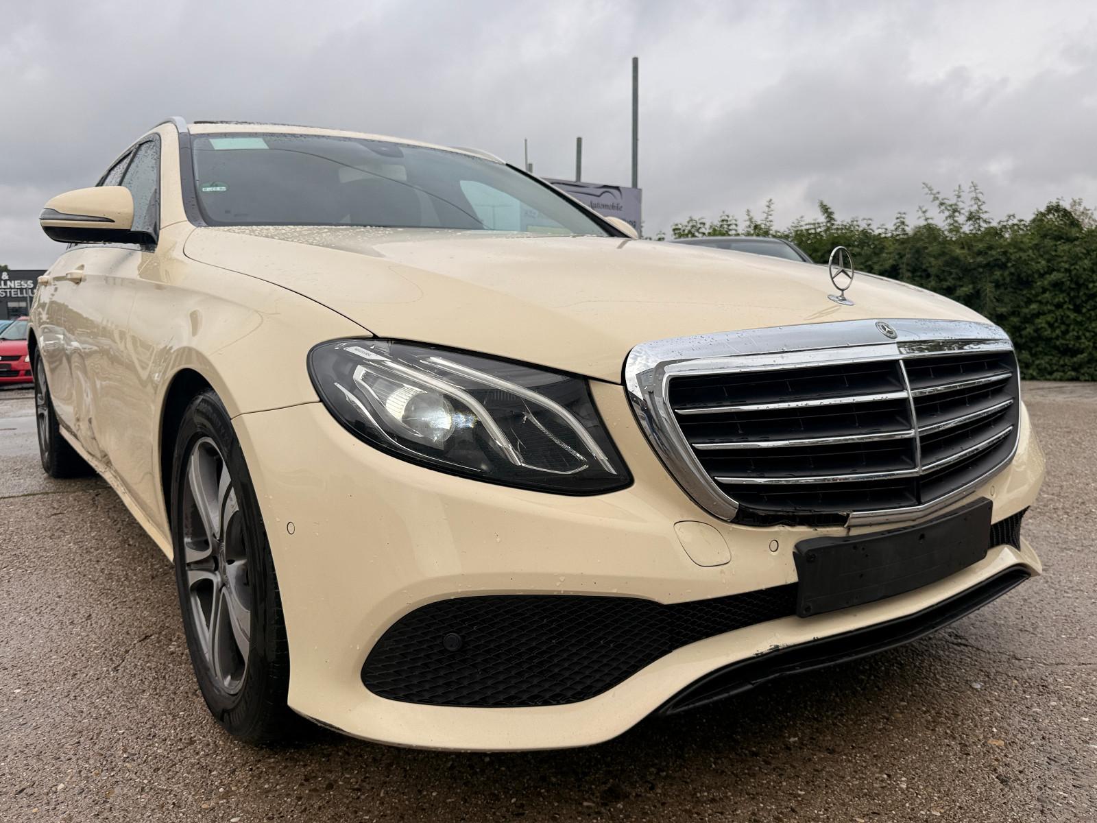 Mercedes-Benz E 220 E T-Modell    Vollfahrbereit