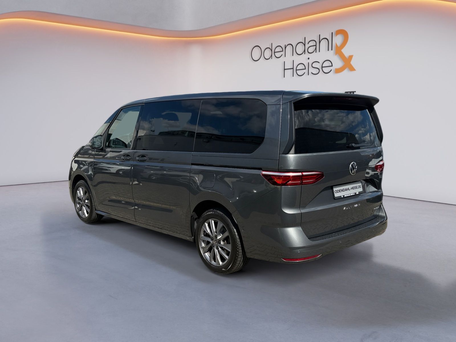 Volkswagen Multivan Life 1,4 l TSI eHybrid OPF DSG NAVI/ MA imagem 3