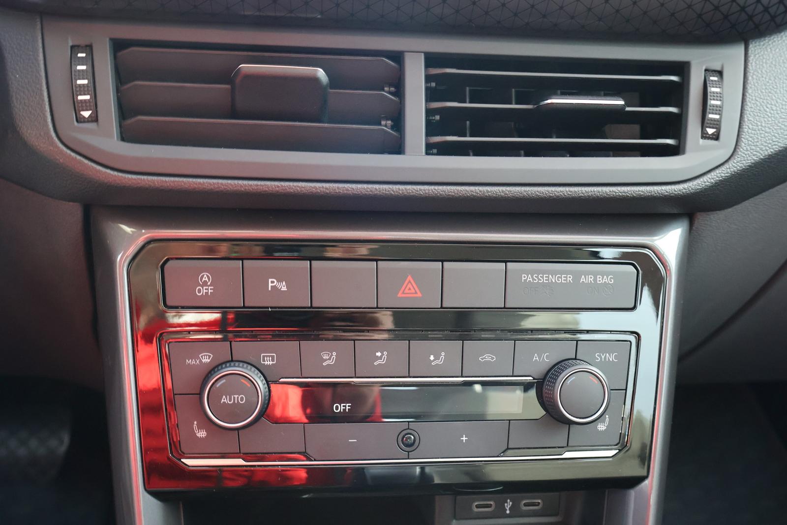 Volkswagen T-Cross 1.0 Style DSG Sitzheizung Kamera LED ACC