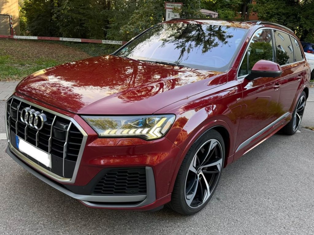 Image of Audi Q7
