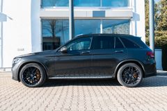 MERCEDES-BENZ GLC 63S AMG 4Matic/ CERAMIC/ PANO/ BURMESTER MERCEDES-BENZ GLC 63S AMG 4Matic/ CERAMIC/ PANO/ BURMESTER
