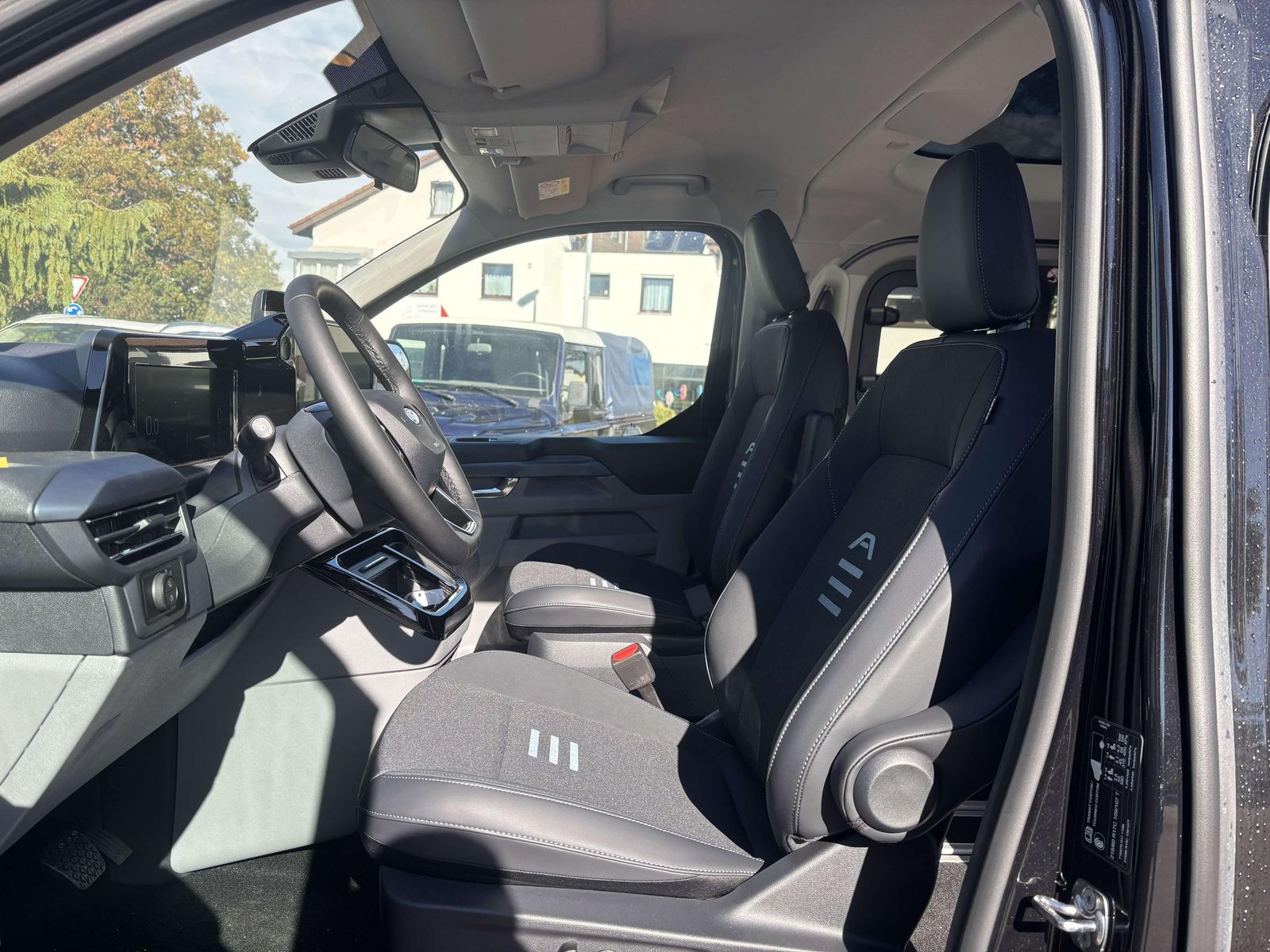 Ford Tourneo Custom - Bild 6