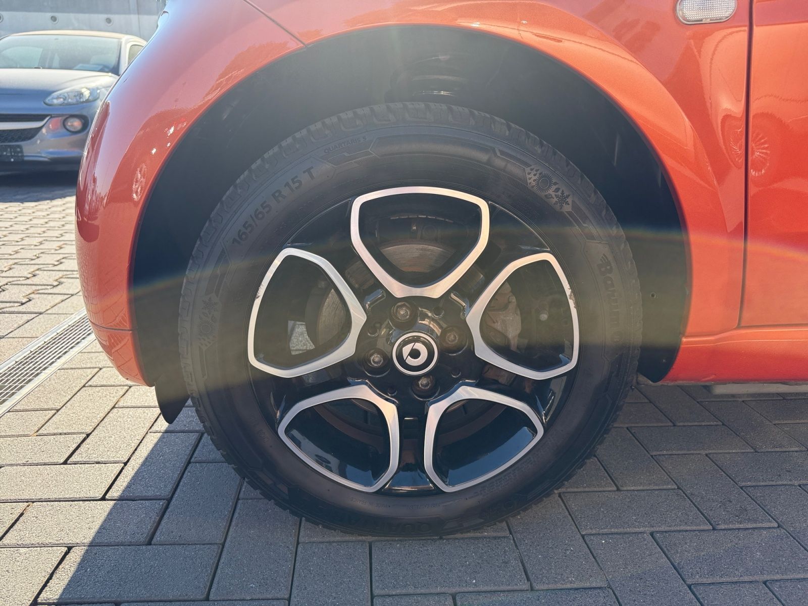 Fahrzeugabbildung Smart forTwo fortwo cabrio prime LED RKF TOUCH