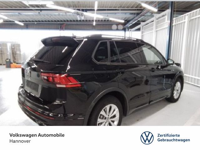 Volkswagen Tiguan 2.0 TDI DSG R-Line BlackStyle Navi Pano A