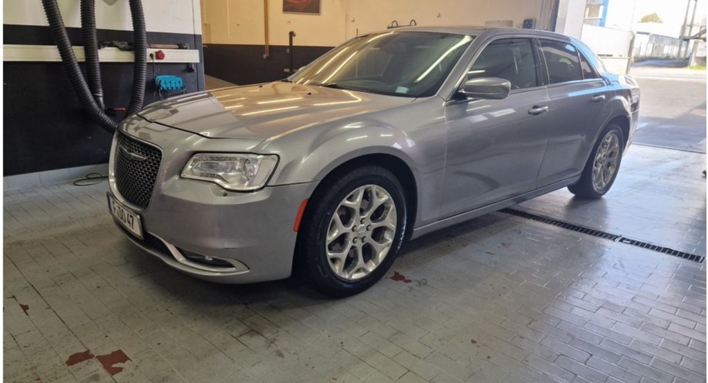 Image of Chrysler 300C