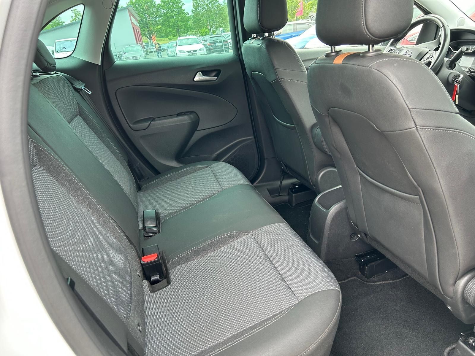 Fahrzeugabbildung Opel Crossland°Automatik°Kamera°1.Hand°LED°