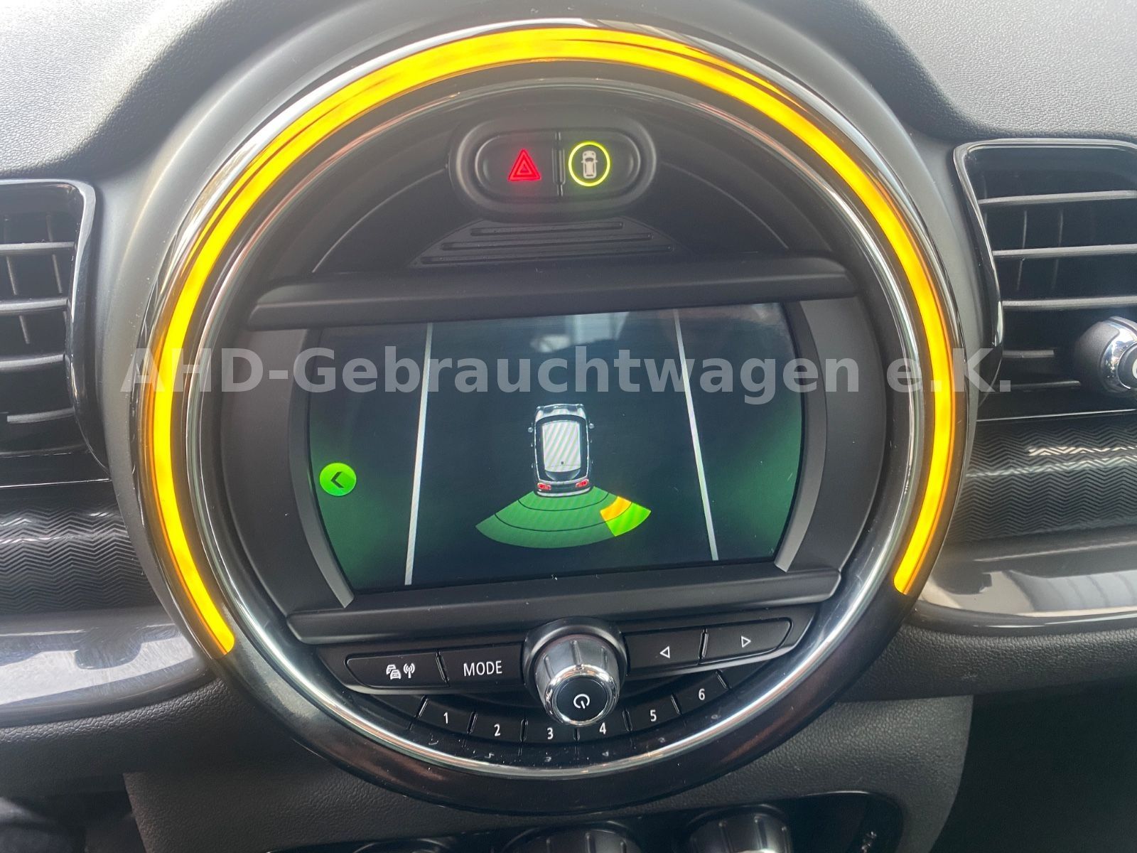 Fahrzeugabbildung MINI One D Clubman Pepper