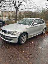 BMW 118i  mit Motorschaden - BMW: Motorschade