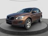 Volvo XC60 2.4 AWD Kinetic TÜV2028*Zahnriemen2023 - gebrauchte Volvo XC60 aus dem Jahr 2010