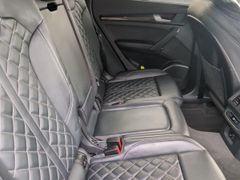 AUDI Q5 TDI 40 TDI quattro S line~Virt.Cockpit~Rauten