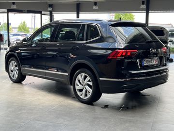 Volkswagen Tiguan Allspace - 6