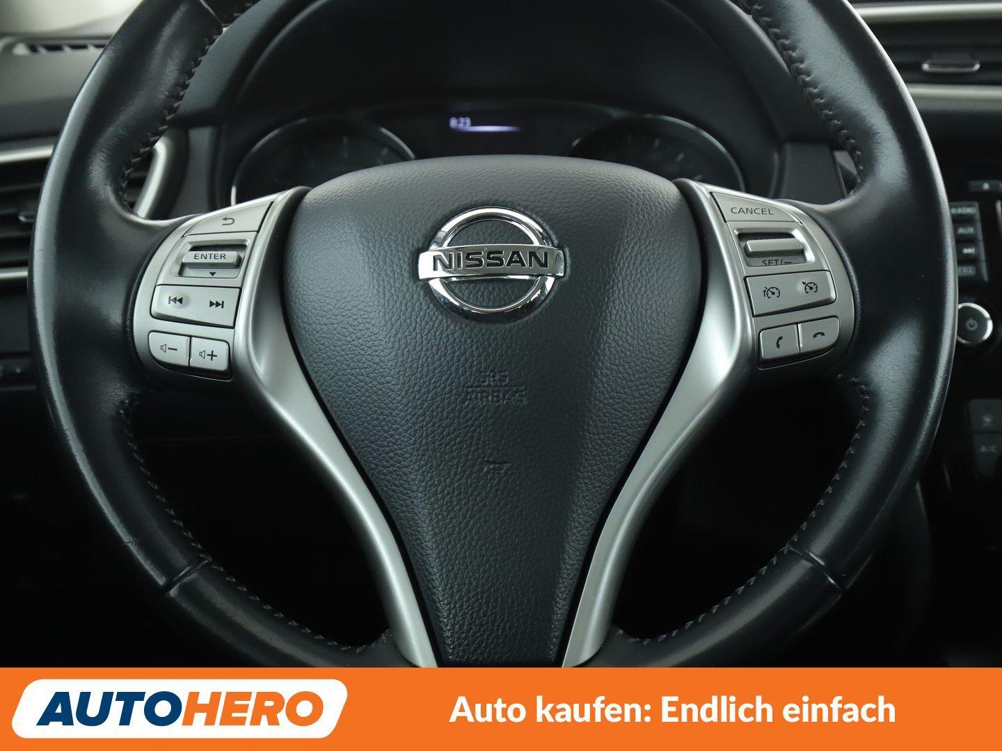 Nissan Qashqai 1.2 Acenta Aut.*NAVI*CAM*SPUR*PDC*SHZ*