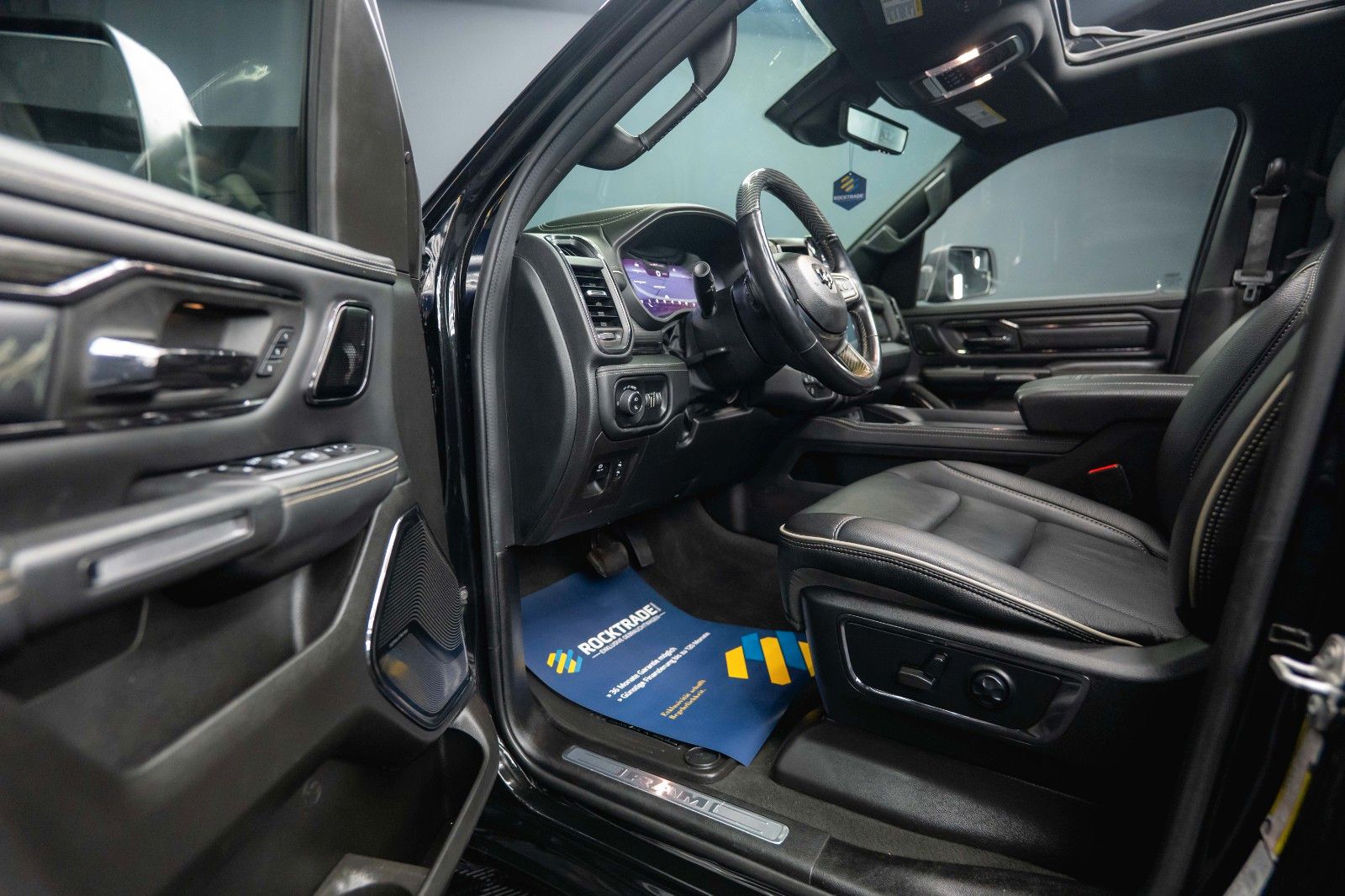 Fahrzeugabbildung Dodge RAM 5.7 V8 HEMI 4x4 LIMITED Offroad 100% Options