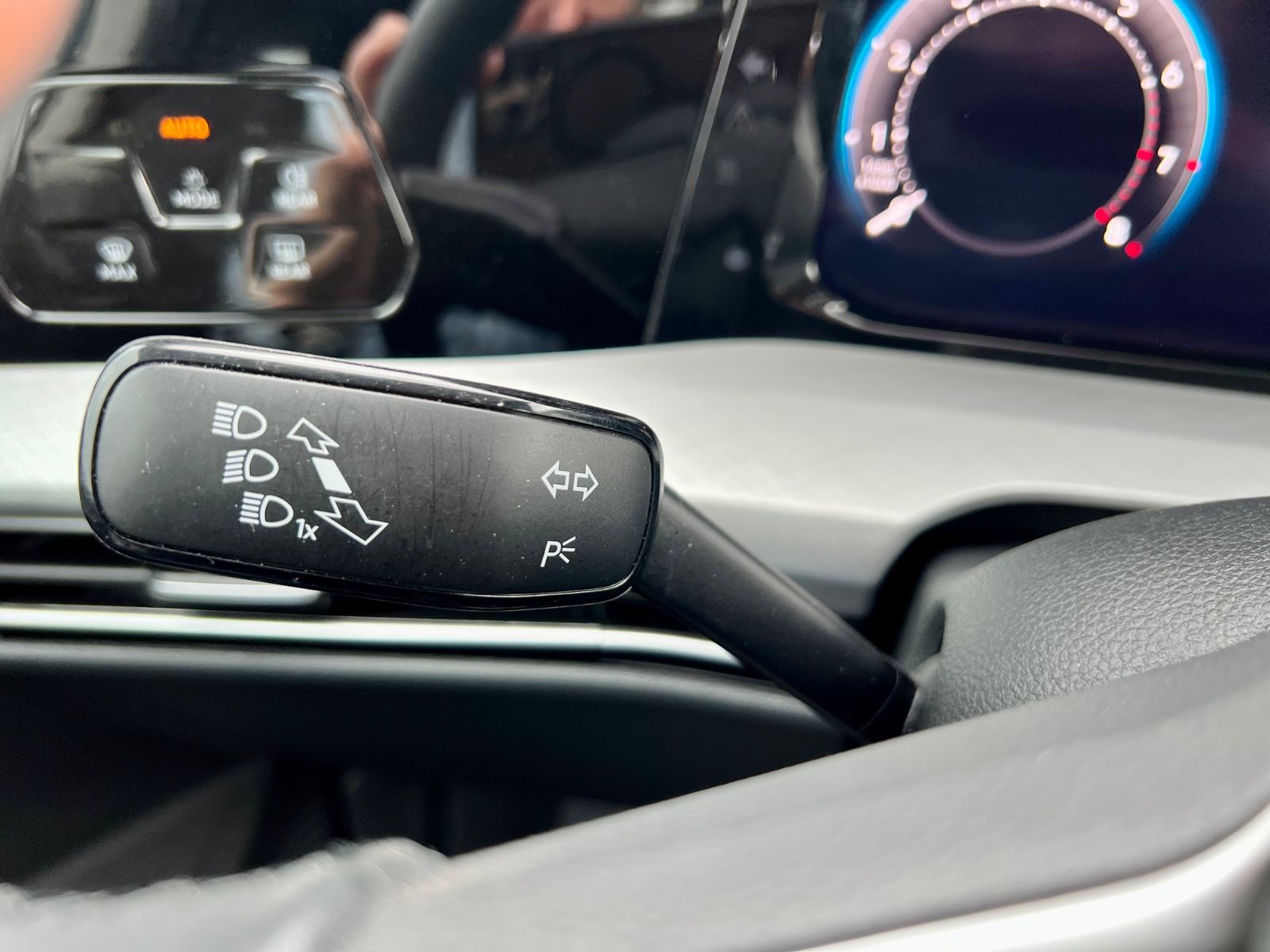 VW Golf VIII Variant Life AAC GZJR SHZ CARPLAY