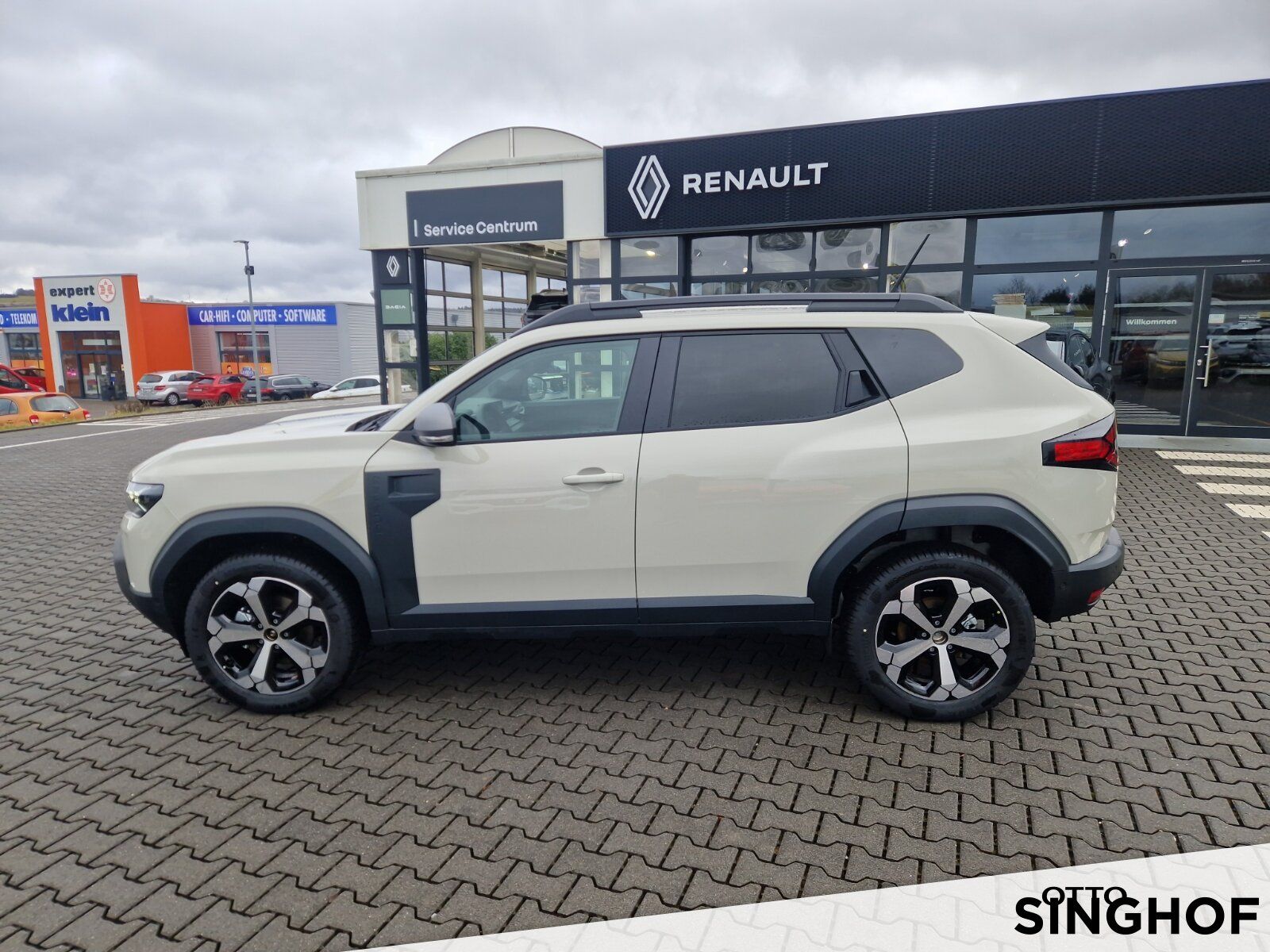 Fahrzeugabbildung Dacia New Duster Journey hybrid-G 150 4x4