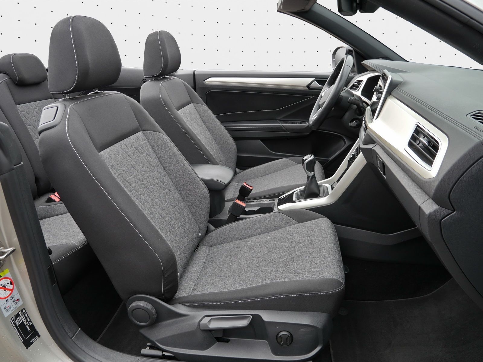Volkswagen T-Roc - Bild 4