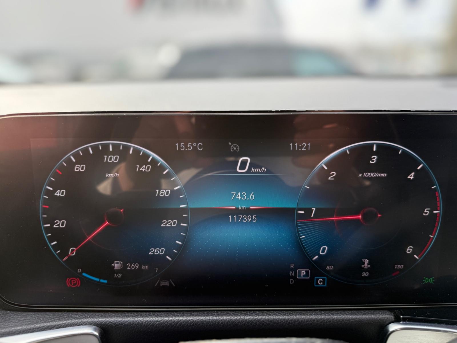 Mercedes-Benz GLB 200d Progressive Business Night Paket Kamera