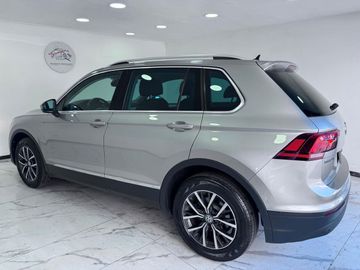 Volkswagen Tiguan - 5
