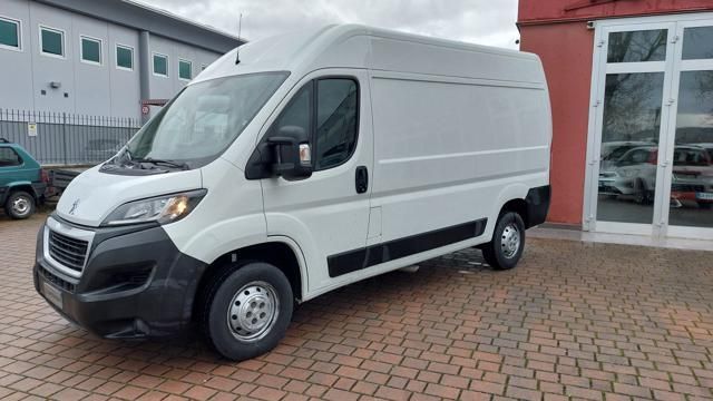 Peugeot PEUGEOT Boxer 335 2.0 BlueHDi 130CV PM-TA Furgon