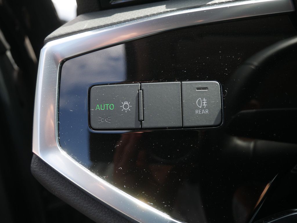 Audi Q3 45 TFSI e LED+NAVI+PDC+SITZHEIZUNG+KLIMA+FSE+ foto 17