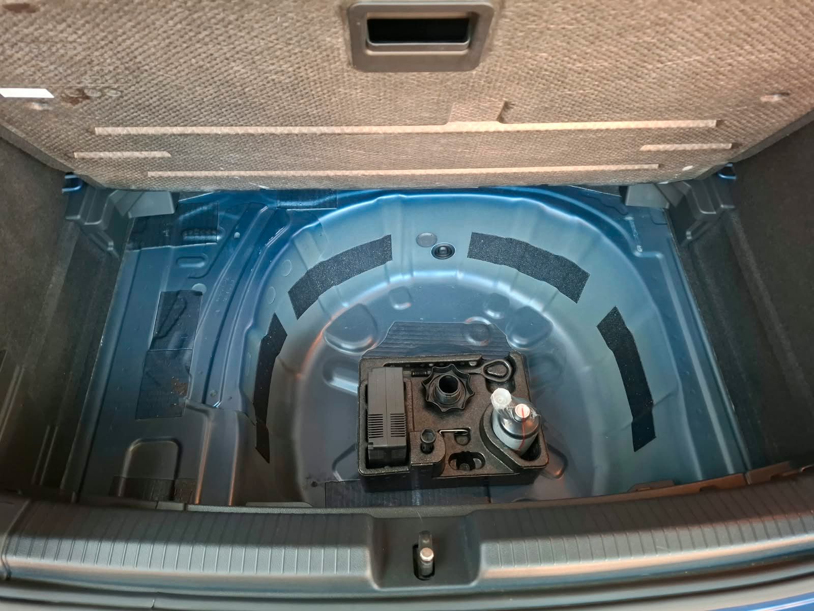 Fahrzeugabbildung Volkswagen Polo Style 1,0 TSI DSG +ACC +IQ.Light+TravelAss.