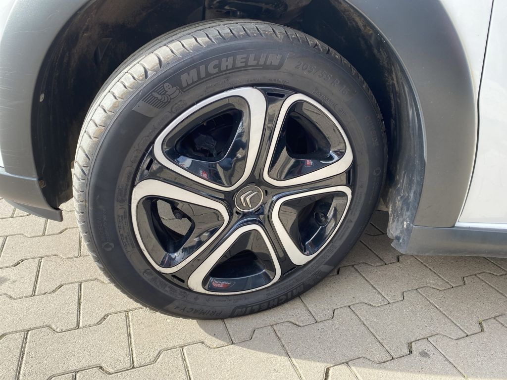 Fahrzeugabbildung Citroën C3 PT 83 S&S C-SERIES *PDC hinten*Klimaautom*