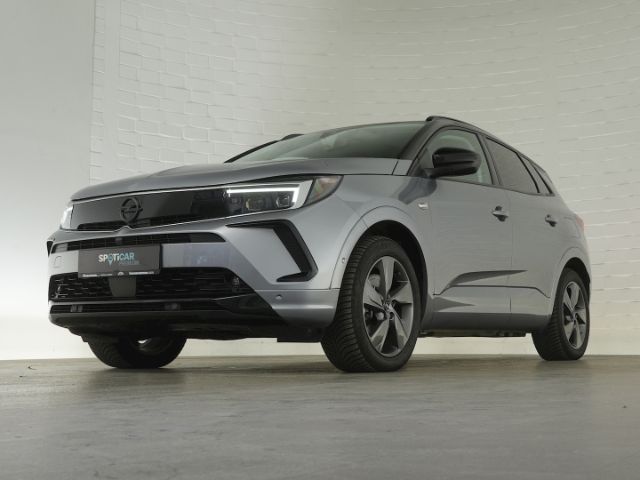 Grandland GSe PHEV 4X4 AT+ANHÄNGERKUPPLUNG+NAVI+