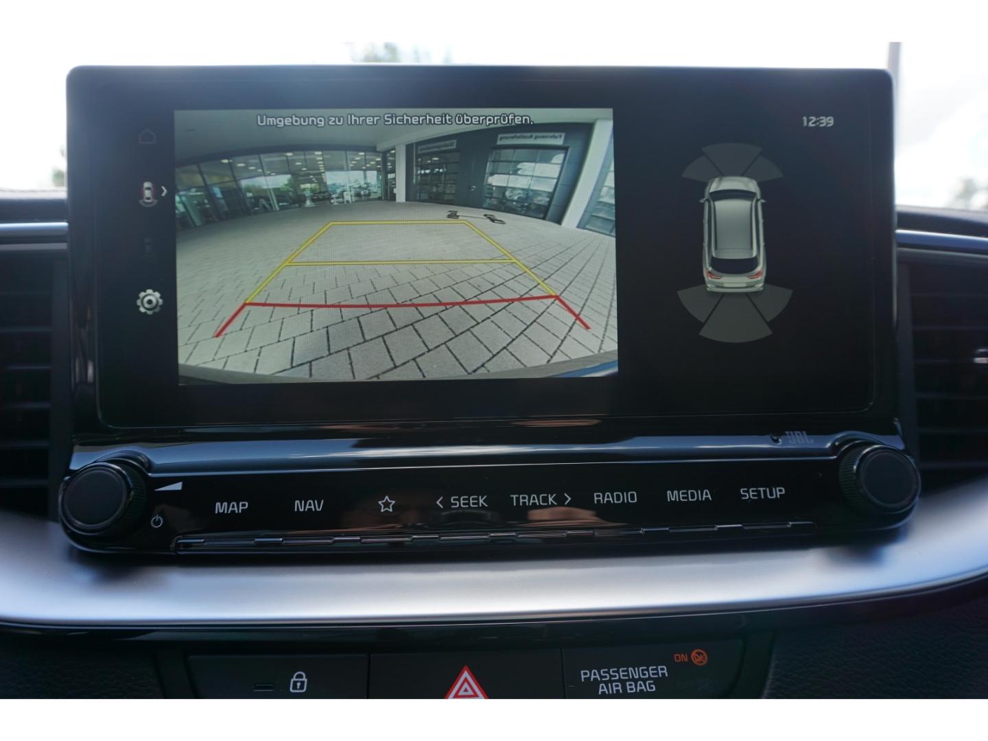 Kia Ceed_sw 1.5T 140 GT Line DCT7 Pano AHK Navi LED 