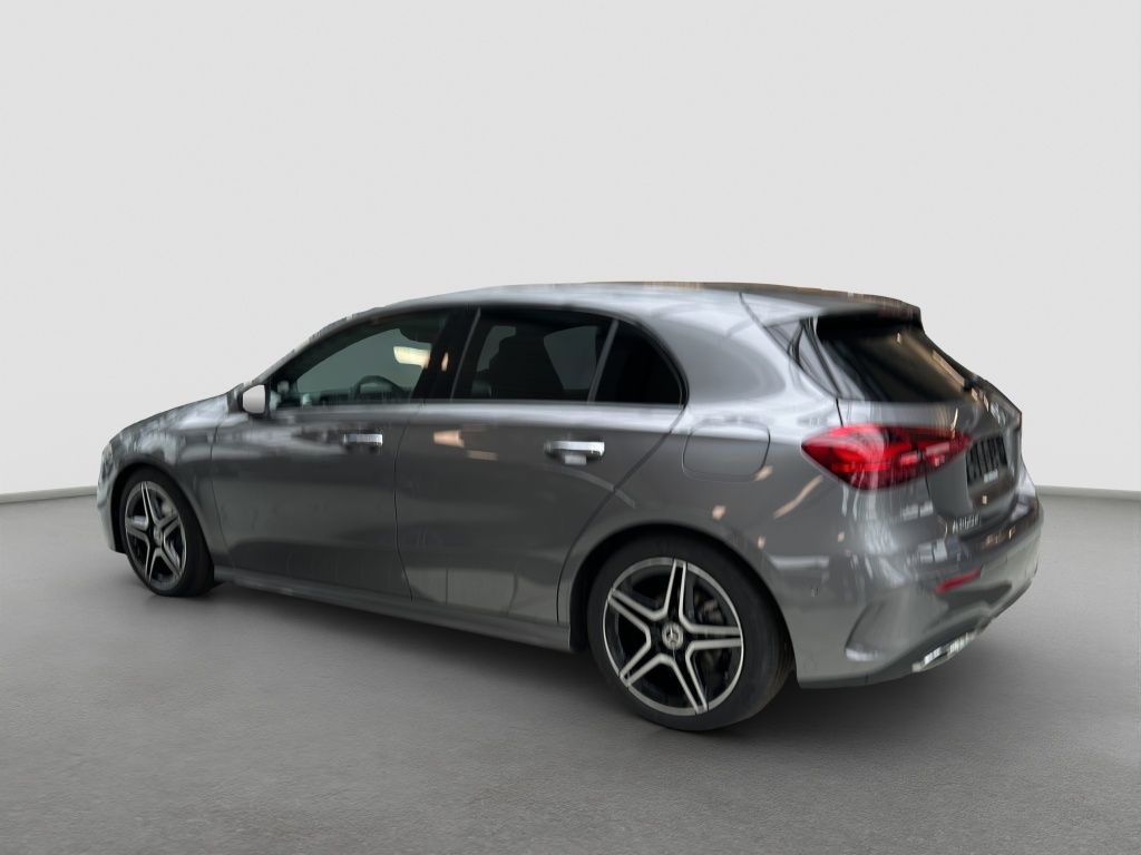 Fahrzeugabbildung Mercedes-Benz A 200 d AMG*Night*LED*SpurH*PDC*ParkAss*RFK